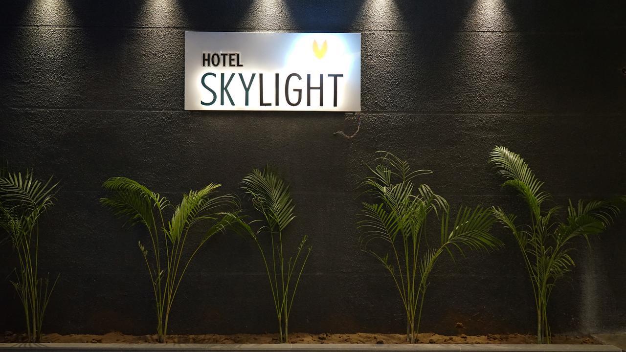 Fabhotel Prime Sky Light فَدودارا المظهر الخارجي الصورة