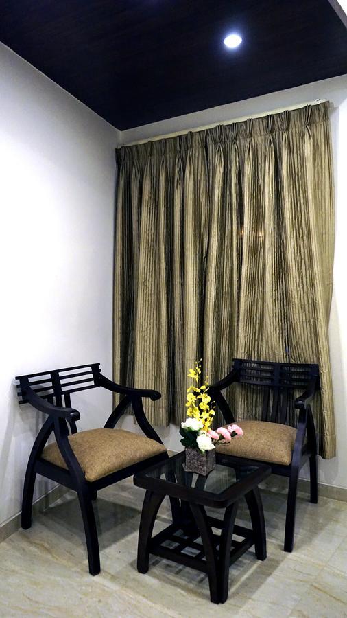 Fabhotel Prime Sky Light فَدودارا المظهر الخارجي الصورة